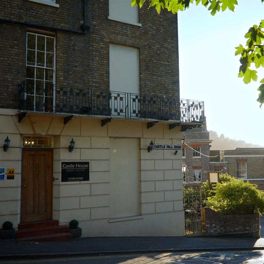 דובר Castle House Guest House מראה חיצוני תמונה